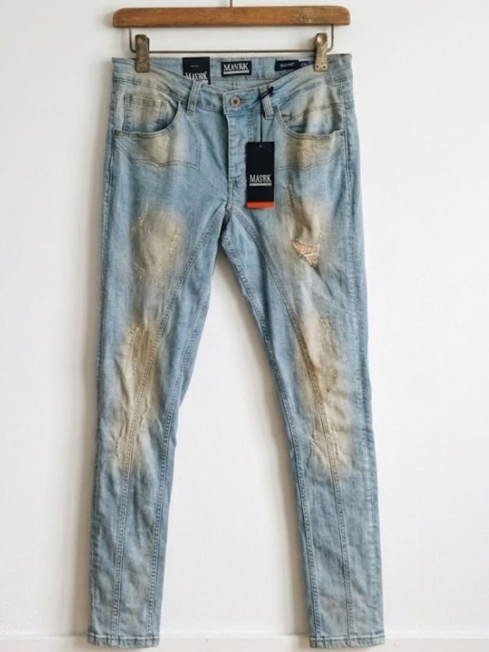 MAVRK JEANS 34 x 32 Distressed Light Blue Denim Button Fly Slim Fit Tapered Leg
